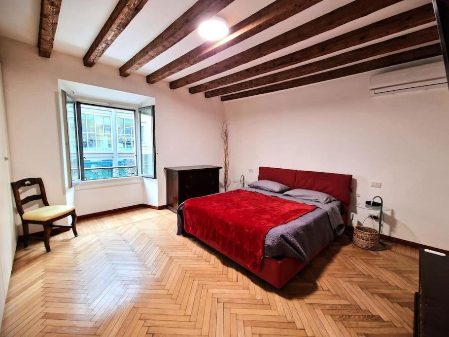 Magnifico Appartamento Ristrutturato Milaan Buitenkant foto