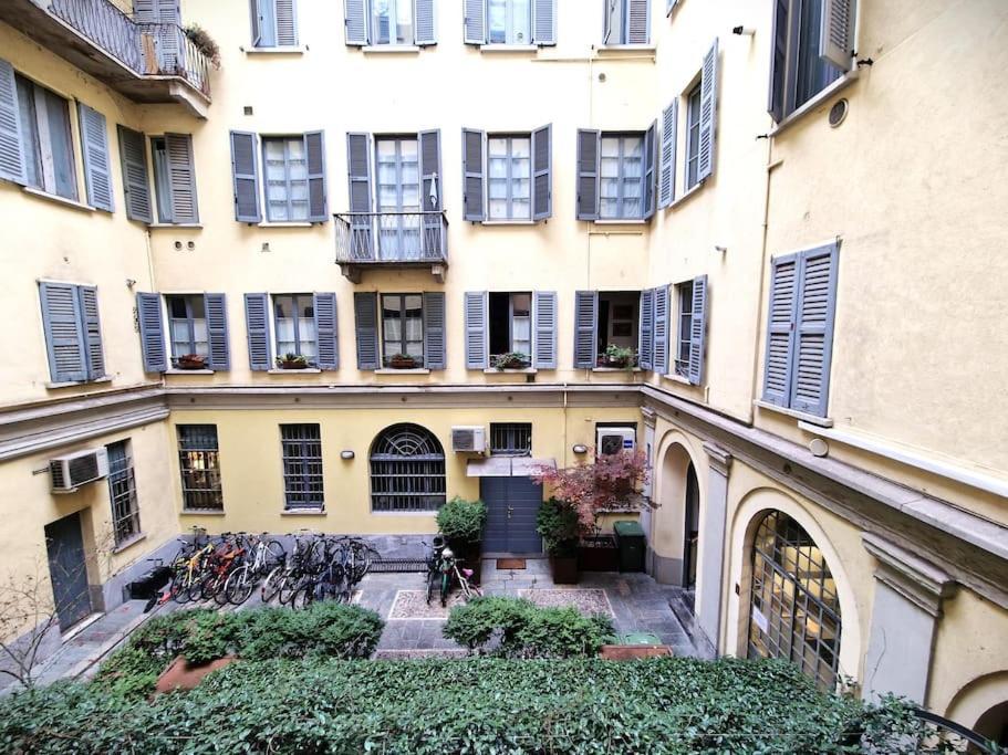 Magnifico Appartamento Ristrutturato Milaan Buitenkant foto